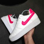 ایرفورس سفید نایک سرخابی ساق کوتاه