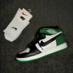 جردن وان سبز سفید مشکی