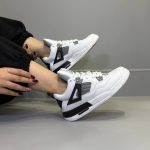 جردن فور سفيد مشکي