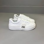 ونس زارا تمام سفید