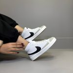 بلیزر سفید مشکی ساقدار