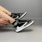 جردن تراویس طوسی مشکی ساقدار